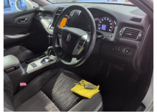 Toyota Crown 4D Athlete 2010 - Imagen 5