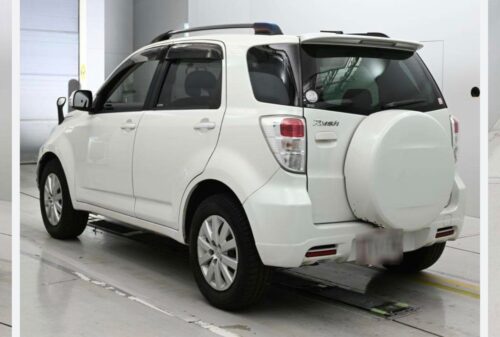 Toyota Rush X Smart Edition 2011 - Imagen 3