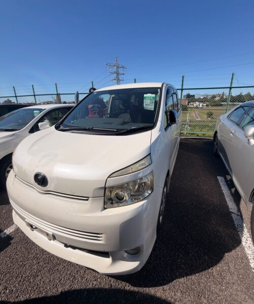 Toyota Voxy Z 2009 - Imagen 2