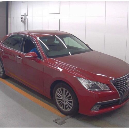 Toyota Crown 4D Royal Saloon 2013