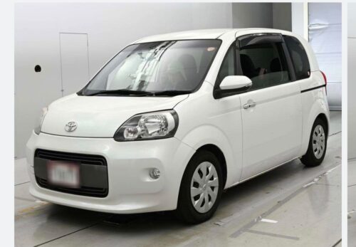 Toyota Porte G 2015