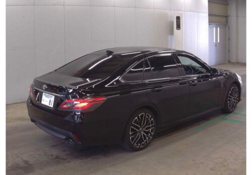 Toyota Crown 4D S 2019 - Imagen 4