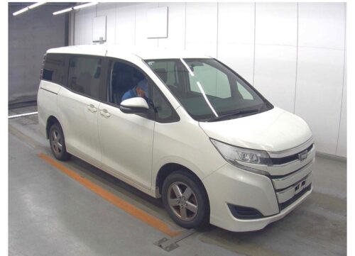 Toyota Noah X 4WD 2017