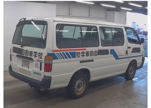 Toyota Hiace Wagon Deluxe Long (10 Asientos) 2003 - Imagen 4