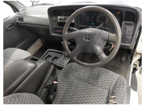 Toyota Hiace Wagon Deluxe Long (10 Asientos) 2003 - Imagen 5