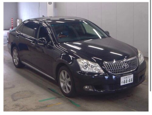 Toyota Crown Majesta C Type V8 2013