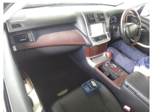 Toyota Crown Majesta C Type V8 2013 - Imagen 5