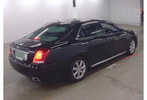 Toyota Crown Majesta A Type V8 2009 - Imagen 4