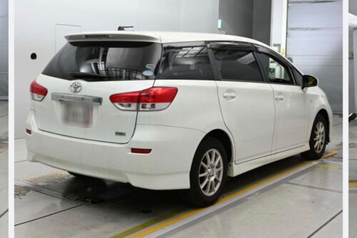 Toyota Wish 1.8X (7 Pasajeros) 2011 - Imagen 3