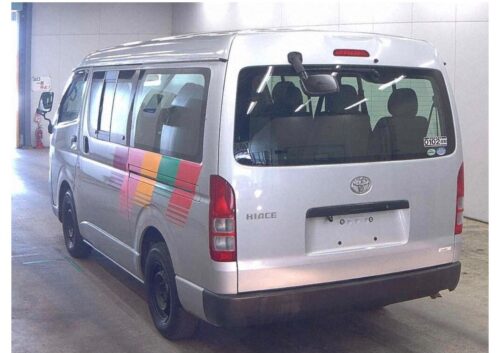 Toyota Hiace Wagon DX (10 Pasajeros) 2011 - Imagen 3