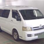 Toyota Hiace Wagon DX (10 Pasajeros) 2007 (Blanco)