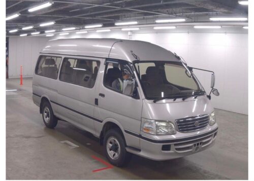 Toyota Hiace Wagon Grand Cabin 4WD 3.0 Diésel (1KZ) 1999 - Imagen 2