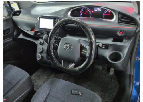 Toyota Sienta X (7 Pasajeros) 2015 - Imagen 5