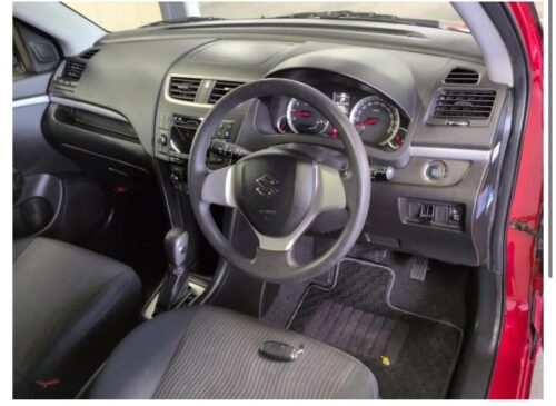Suzuki Swift 5D XG 2013 - Imagen 5
